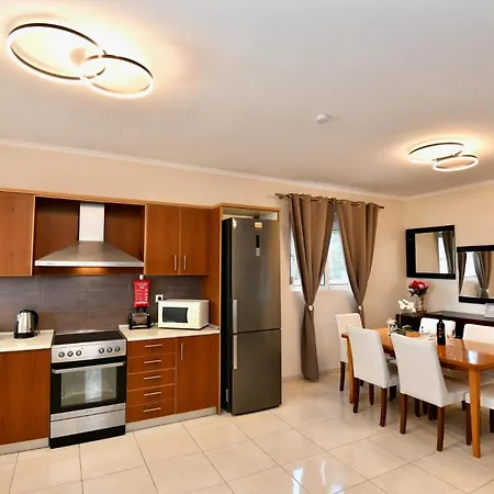 Villa Angels In Near The *