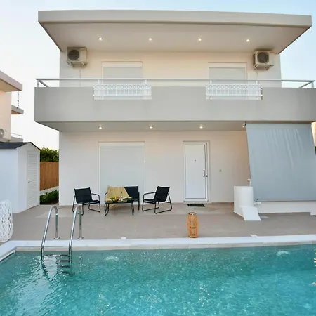 Villa Angels In Near The