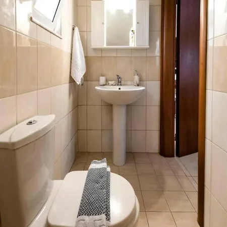 Willa Angels In Near The *