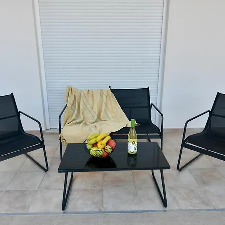 Angels In Near The Kremastí